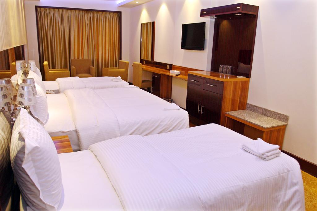 Fal Hotel L.L.C Dubai Quarto foto